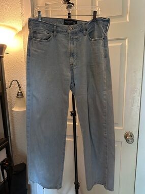 Abercrombie & Fitch Light Blue Straight Men’s Jeans